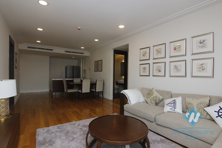 Luxury three bedrooms apartment for rent in Hoang Thanh tower, city center, Ha Noi